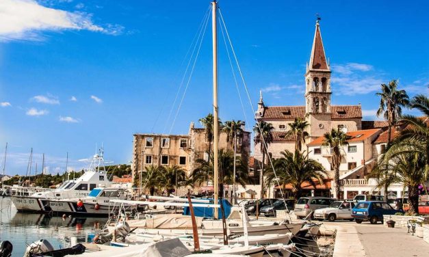 Brač:  Malena mjesta srca moga