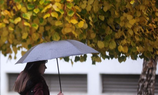 PRVI DAN JESENI UZ PROMENLJIVO VREME: Danas i kiša i oblaci i sunce! Meteorolozi saopštili šta nas čeka za vikend