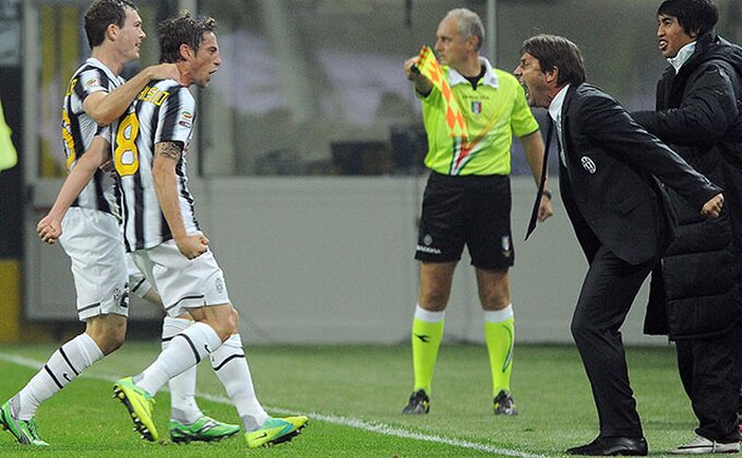 “Mali princ” ostro