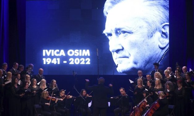 Šturm se poklonio „Štrausu sa Grbavice“, Ivica Osim dobija ulicu u Gracu.