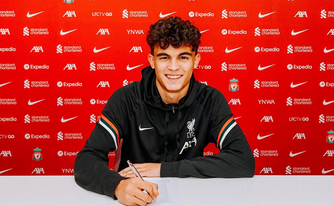 Srbinu dovoljan minut da uđe u istoriju Liverpula!