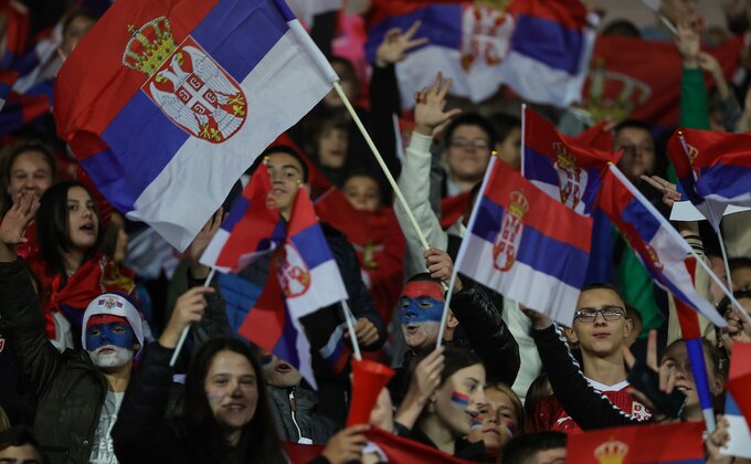 Slika za istoriju, mališani ispratili Srbiju na Mundijal