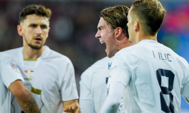 Mitrović i Vlahović podelili lekcije Halandu, moćna Srbija u eliti Lige nacija!