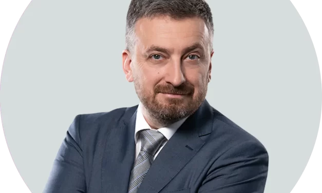 Cepanje Ukrajine, pogreb Severnog toka i povratak Trampa