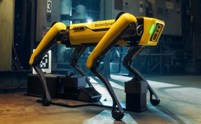 Boston Dynamics vas moli da ne stavljate oružje na njihove robote