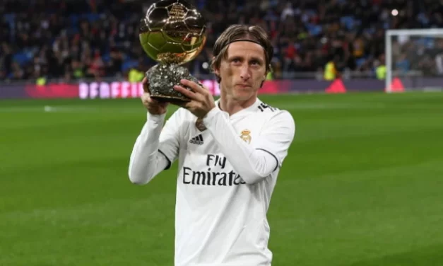 Modrić jasan: „Dajte Zlatnu loptu Karimu“