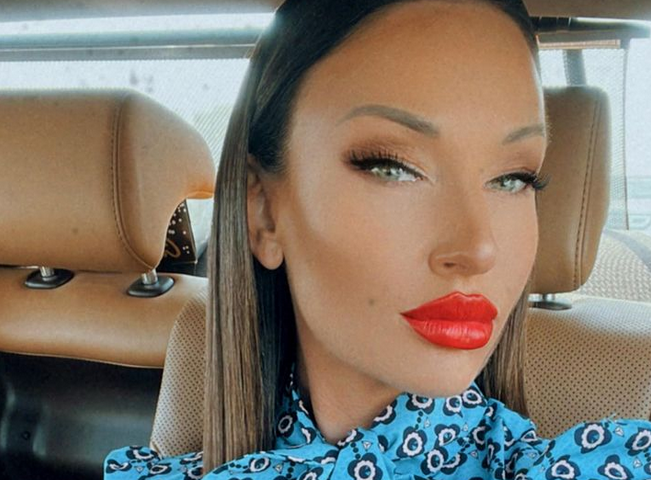 “NAŠA DRŽAVA JE UGROŽENA“ Još jedna PEVAČICA stala uz Anu Nikolić, izjasnila se o GEJ PARADI