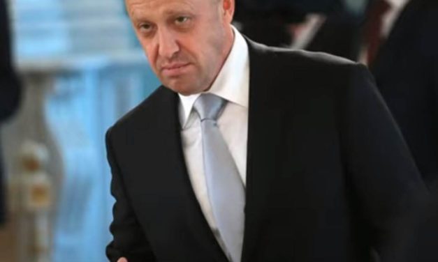 VOĐA VAGNEROVA OPET MENJA PROFESIONALCE?!  Neka Putinov kuvar i voda plaćenika, sada je napravio puni zaokret