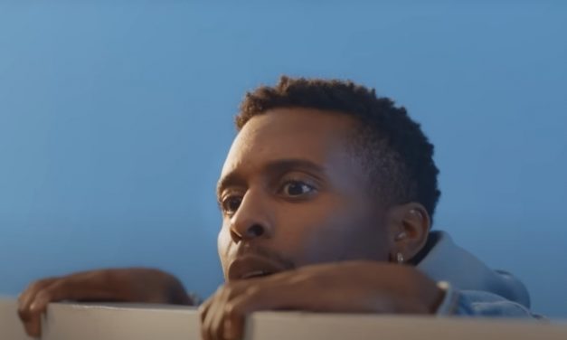 Samsung ponovo proziva Apple korisnike u reklami: Samo vi čekajte savitljive telefone