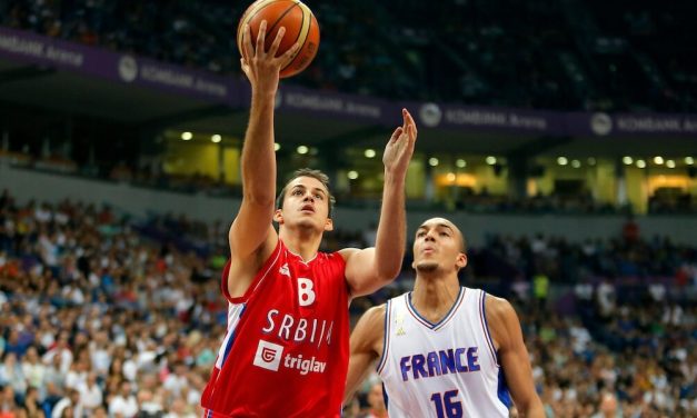 Nemanja Bjelica još najmanje mesec dana van terena