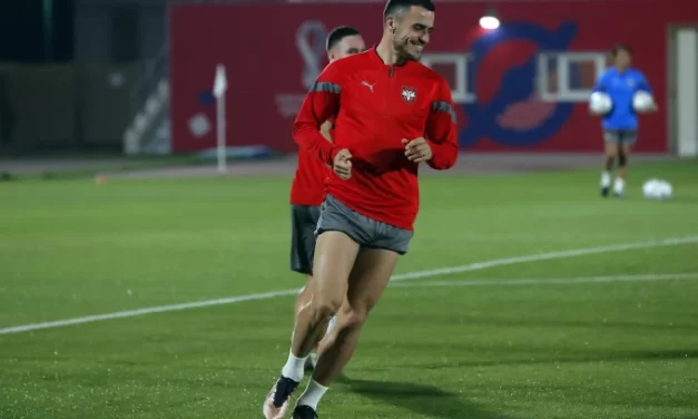 Kostić tražio da igra, Piksi odbio, imao je i dobar razlog!