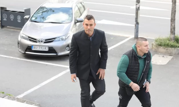 „SREĆNO BUDUĆEM OCU DETETA!“ Uroš Ćertić ŽESTOKO PLJUNUO po Maji Marinković