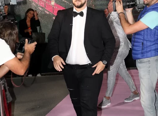 „OTAC KUKAVICA, ĆERKA ČERETITELJKA!“ Zola opet udario na Marinkoviće!