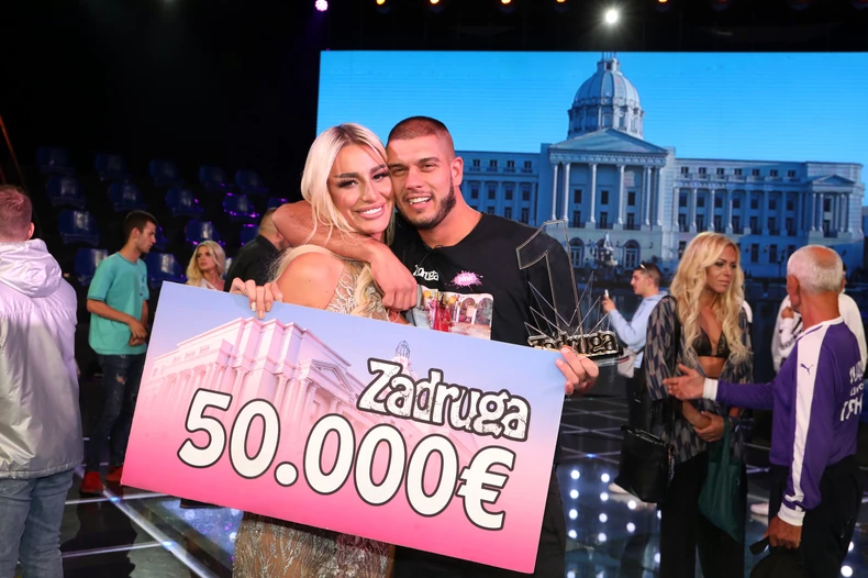 UNIŠTENE STVARI KOJE PODSEĆAJU NA DEJANA! Aleksandra Nikolić poručila: „Našla sam mu se prošle godine…“