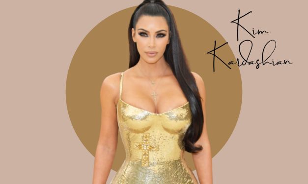Konjski rep Kim Kardashian: Njen hair stilista otkriva kako napraviti ovu prepoznatljivu frizuru!