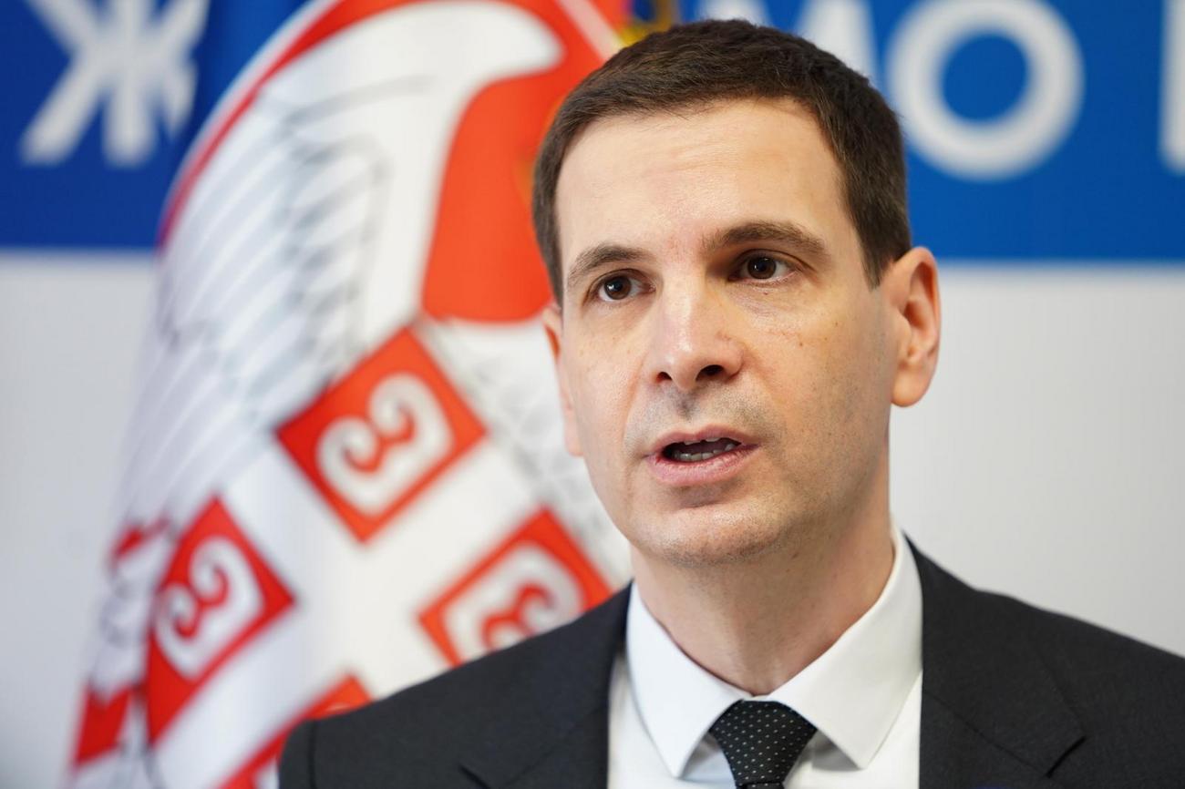 NIKO VAS NE PITA KOLIKO BI PARA SA NAMA SPAVAO“ Miloš Jovanović se izvinio novinaru zbog SRAMNOG KOMENTARA, odbacio optužbe za mizoginiju i seksizam (VIDEO)