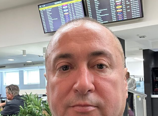 DA LI JE MOGUĆE? Evo kako je „Kralj bakšiša“ izgledao u CVETU MLADOSTI, mnogi bi mu pozavideli na ovome!