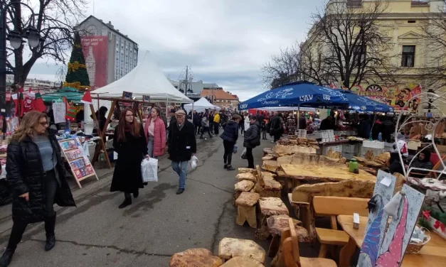 Kako se priprema Svadbarski kupus, i kakva je budućnost šivača: Novogodišnji bazar u Zaječaru