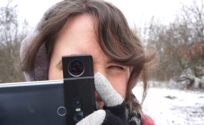 Fotograf osmislio hibridni okular za mobilne telefone