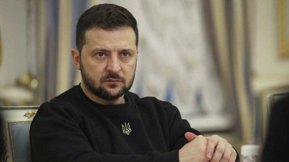 Zelenski potpisao dekret: Zvaničnicima i pripadnicima policije zabranjen odlazak u inostranstvo