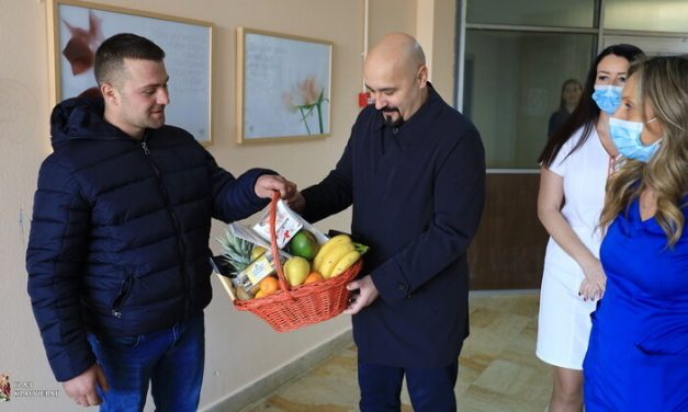 Prva kragujevačka beba u Novoj godini rođena noćas