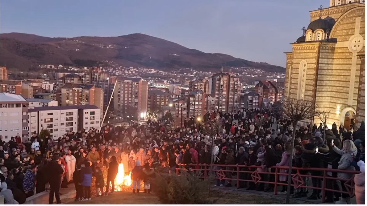 mozda-poslednji-bozic-koji-slavimo-u-nasim-domovima-hoce-li-danasnji-praznik-proteci-mirno-na-kosovu-i-metohiji.png „Možda poslednji Božić koji slavimo u našim domovima“: Hoće li današnji praznik proteći mirno na Kosovu i Metohiji?