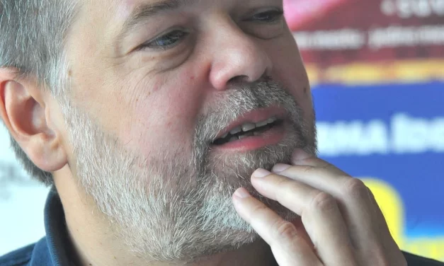 „POTREBNO JE JOŠ 12.000 EVRA!“ Kolege Srđana Koljevića uputile apel za pomoć reditelju kom je neophodna transplatacija jetre