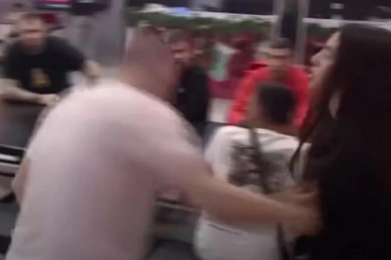 Zvezdan UDARIO U STOMAK Anđelu Đuričić! OBEZBEĐENJE zgrabilo Slavnića i sateralo u ćošak!