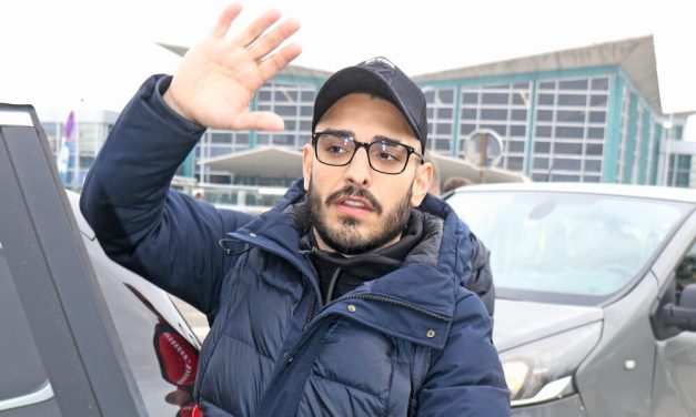 Porodica uz pevača, bolovi su jaki: Hitna operacija zbog bolesti koja je uništila Darka Lazića FOTO