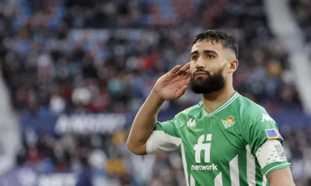 Fekir završio sezonu!