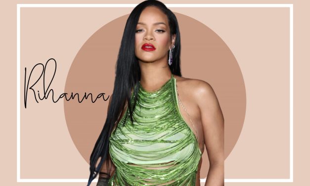 Rihanna otkriva kako miriše: “Bilo je to divlje iskustvo: uhvatiti svoju suštinu u bočici, notu po notu, u centru sveta od mirisa!”