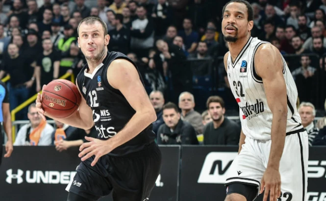 velickovic-rejes-pavlovic-i-nunjes-igraju-u-najavi-evroligaskog-spektakla.jpg Veličković, Rejes, Pavlović i Nunjes igraju u najavi evroligaškog spektakla