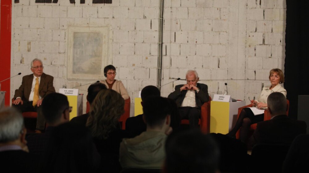 Panel-diskusija: Za Srbiju važno pitanje kako da ponovo privoli javno mnjenje Evropskoj uniji