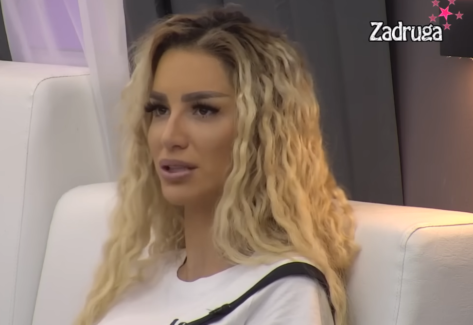 Objavljen snimak razgovora ALEKSANDRE NIKOLIĆ I DEČKA IZ OBEZBEĐENJA: Evo šta mu je starleta pričala! (FOTO)