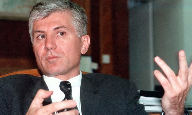 Sadžakov: Đinđić se borio za demokratiju ali je pravio i velike greške čije posledice živimo i danas