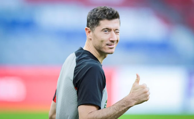 Leva ima poruku za Gavija: „Uči engleski!“