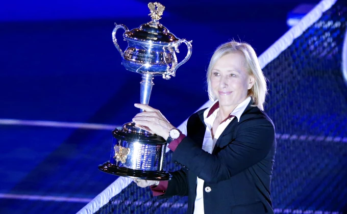 Sjajne vesti, Martina Navratilova pobedila rak grla i dojke