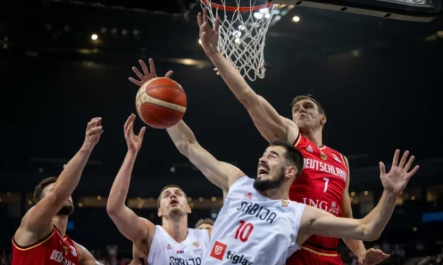 Prva velika glavobolja Pešića pred Mundobasket