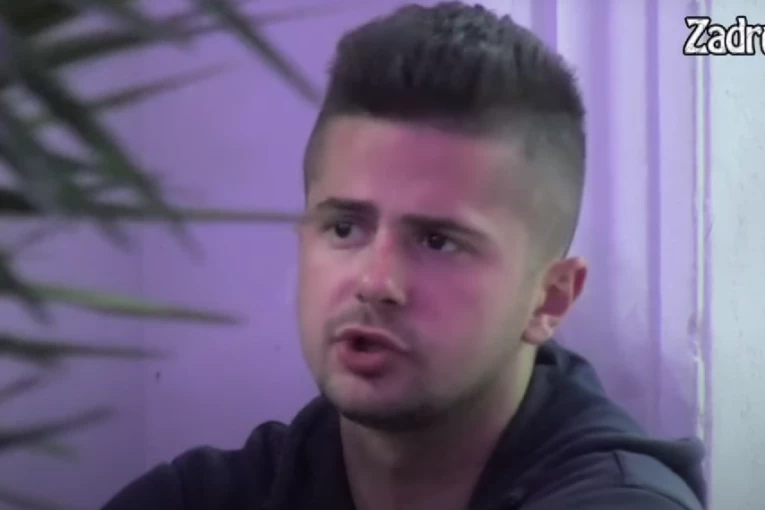 Sramotan potez zadrugarke u vreme Ramazana POTURILA BILALU BRAJLOVIĆU SVINJETINU: „Prokletnici raspali“!