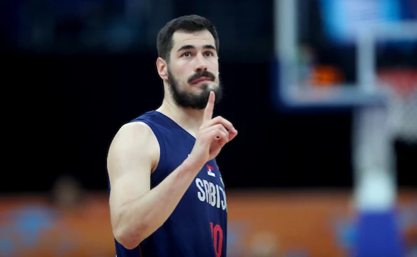 Kalinić povređen, Pešić se brine