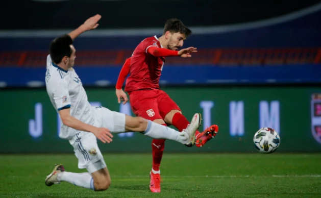 Ništa od Zvezde? Mladenovića čeka veliki transfer na leto!