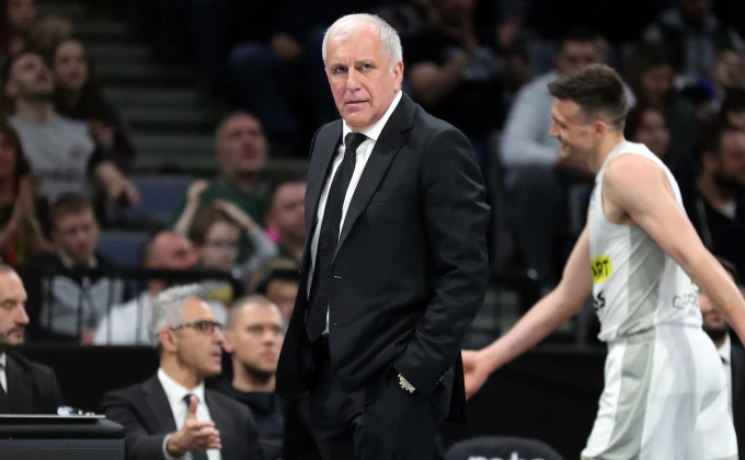 partizan-se-nada-petom-mestu-obradovic-upozorava-pred-pao.jpg Partizan se nada petom mestu, Obradović upozorava pred PAO!