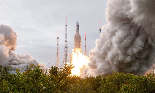 Evropa uspešno lansirala letelicu koja će istraživati mesece Jupitera