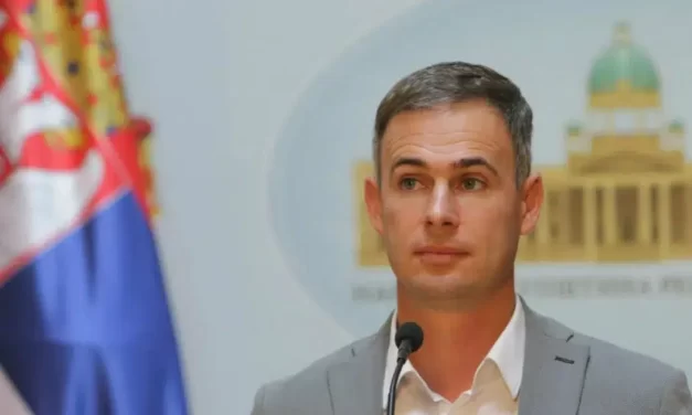 Opozicija u Nišu: Vlast uveliko predaje Kosovo i Metohiju i gura nas u propast