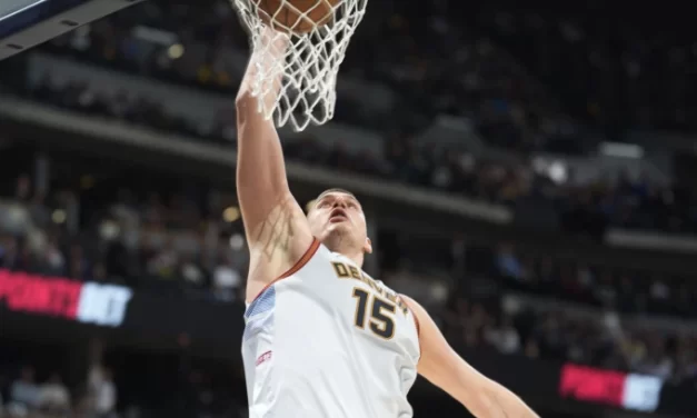 Moćni Jokić novim tripl-dablom razjurio „Vukove“! Denver dobio rivala u polufinalu, ne daju se Bogdan i Atlanta!