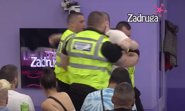 Krenuo da skida OGLEDALO!  Slavnić obeležio dan HAOSOM, poleteo da se ISEČE od muke: „Zvezdane, NE!“