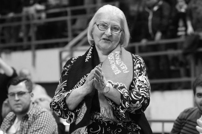 Preminula Milka Džikić, majka nekadašnjeg trenera Partizana: Bila je veliki navijač crno-belih