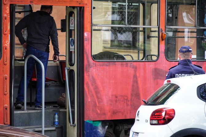 Muškarac preminuo u tramvaju u Beogradu