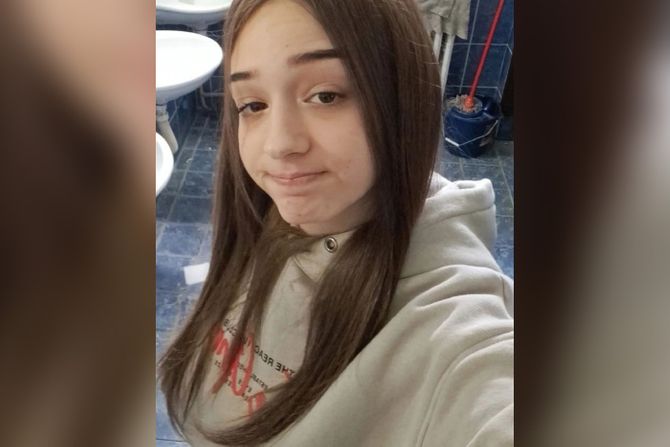 Nestala Teodora (17) iz Krupnja se javila tetki: Tražila jednu stvar da joj donesu