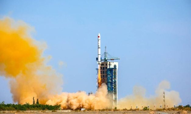 Kina lansirala satelite Makao sajens 1